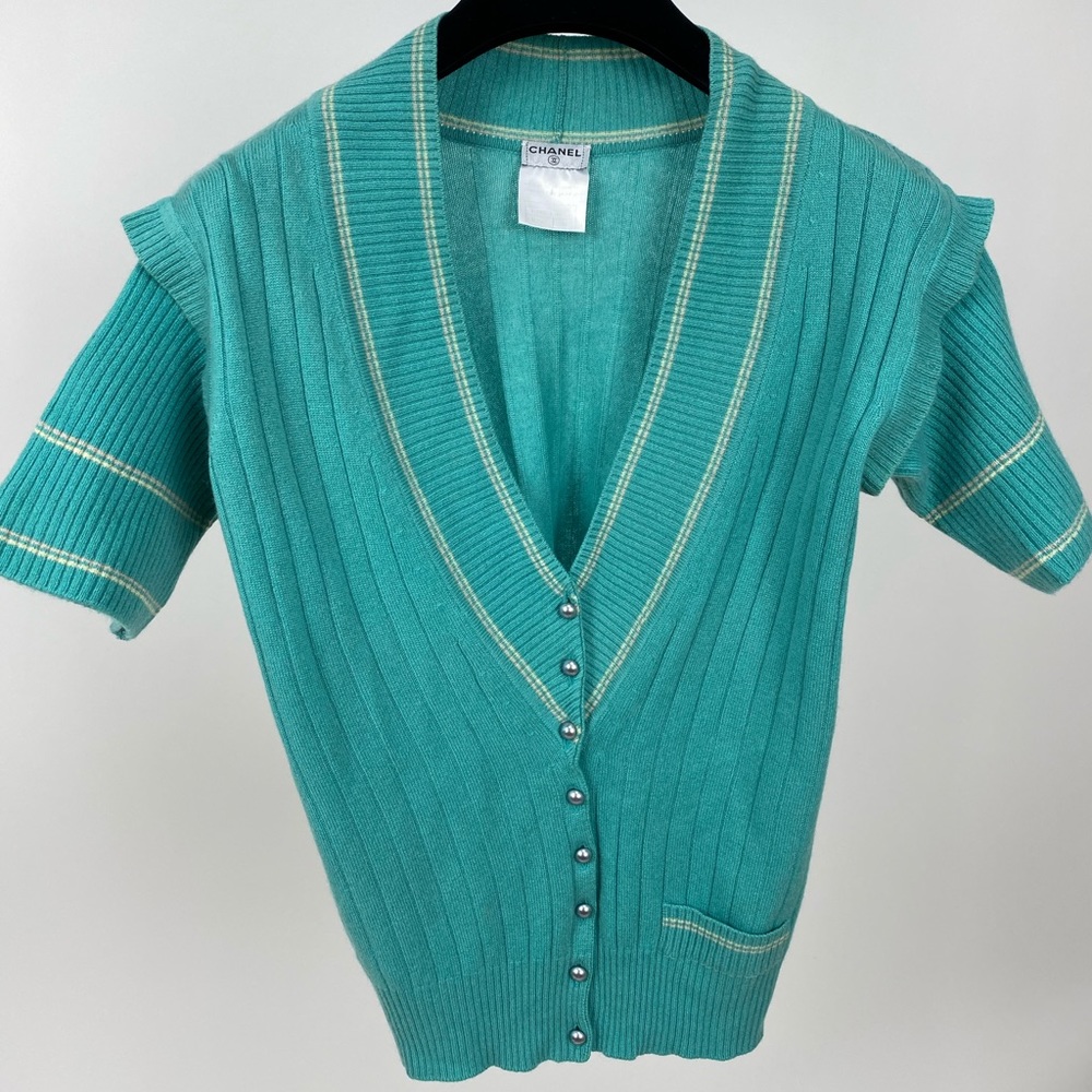 Chanel 100% Cashmere Knitwear Top